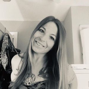 Meet your Posher, Suzy